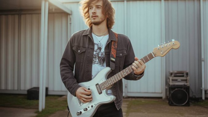 Rock band outfit ideas for men: from garage gigs to festival stages